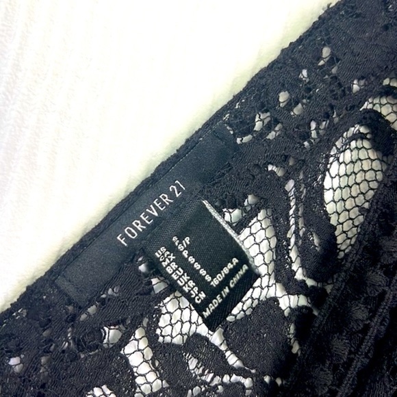 Forever 21 - Black Flat Lace Lined Deep V Neck Sleeveless Midi Dress Size Small - Picture 10 of 13